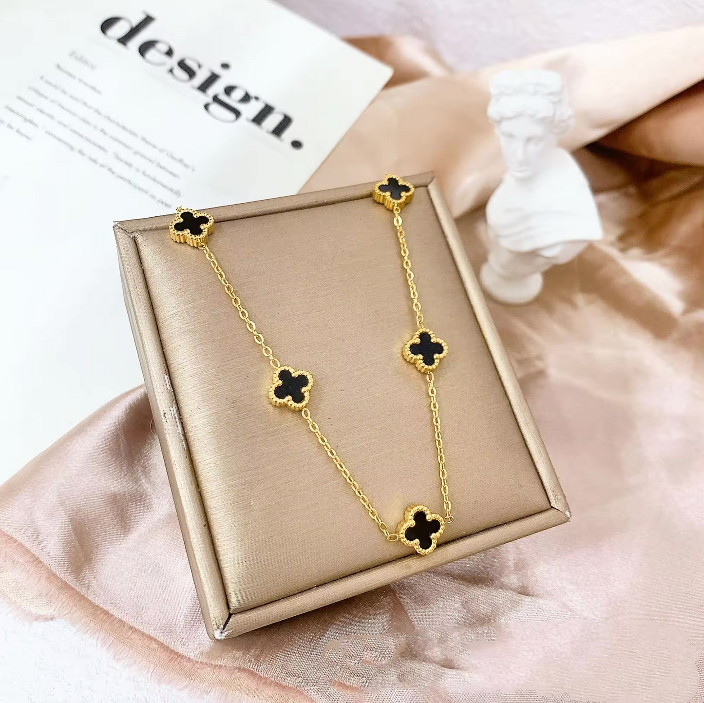 Midnight Clover Pendant