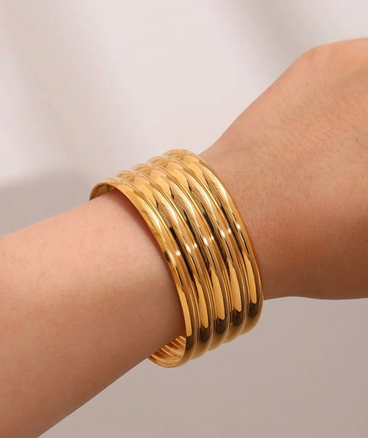 Signature Bangles Bracelet